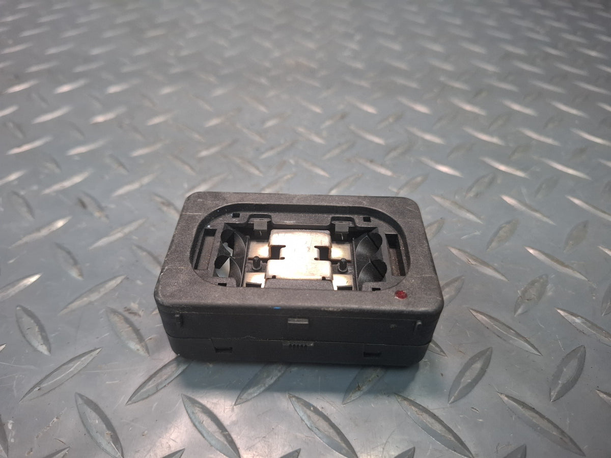 01-06 BMW E46 330Ci Windshield Rain Sensor 6904012 OEM