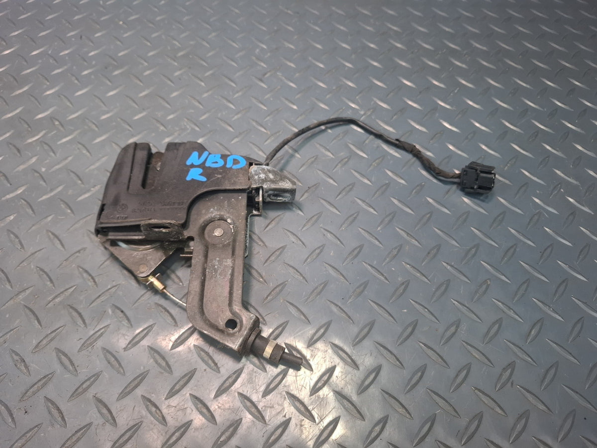 01-06 BMW E46 330ci Convertible Set of 2 Rear Folding TOP Roof Lock Latch OEM