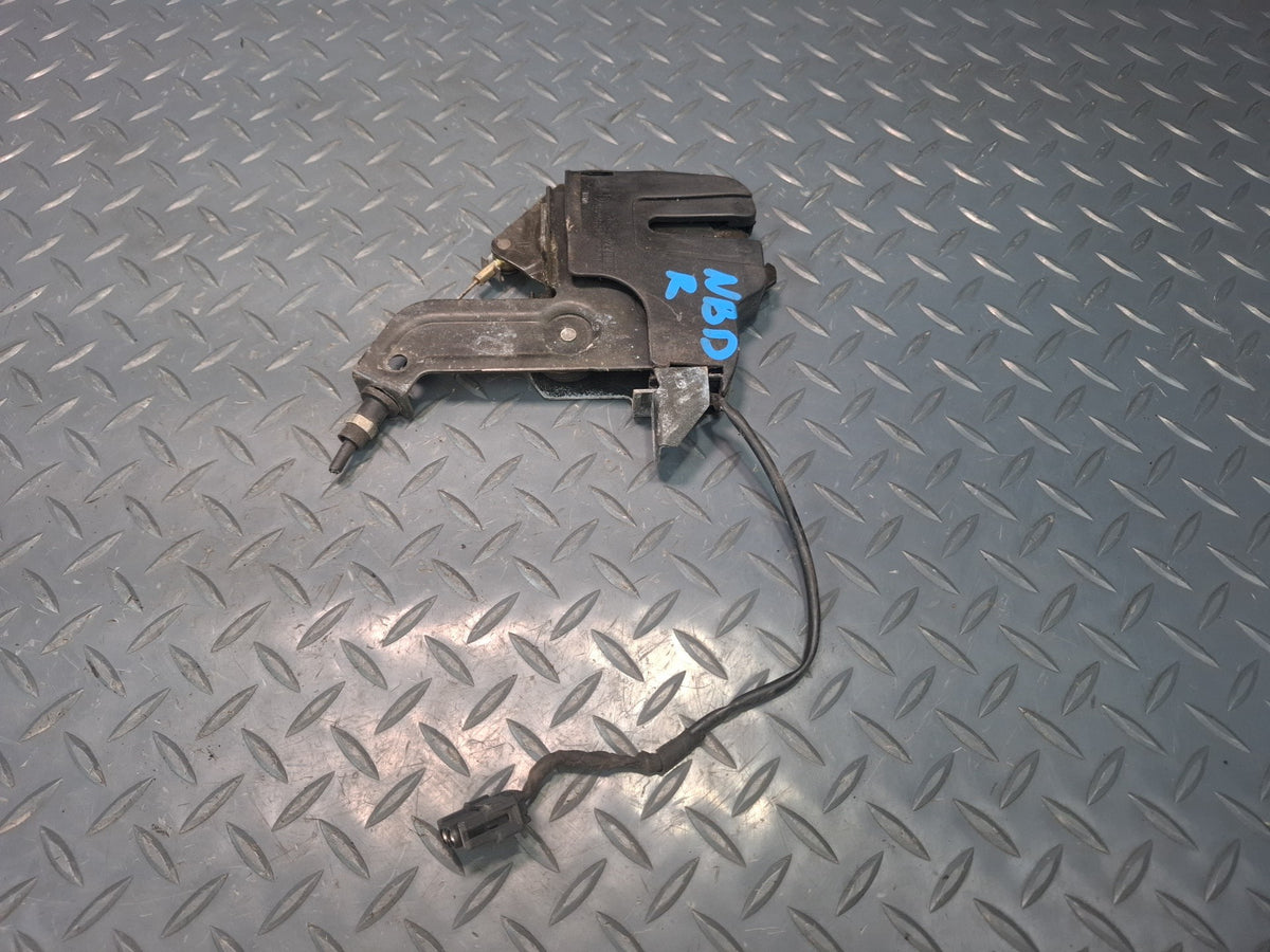 01-06 BMW E46 330ci Convertible Set of 2 Rear Folding TOP Roof Lock Latch OEM