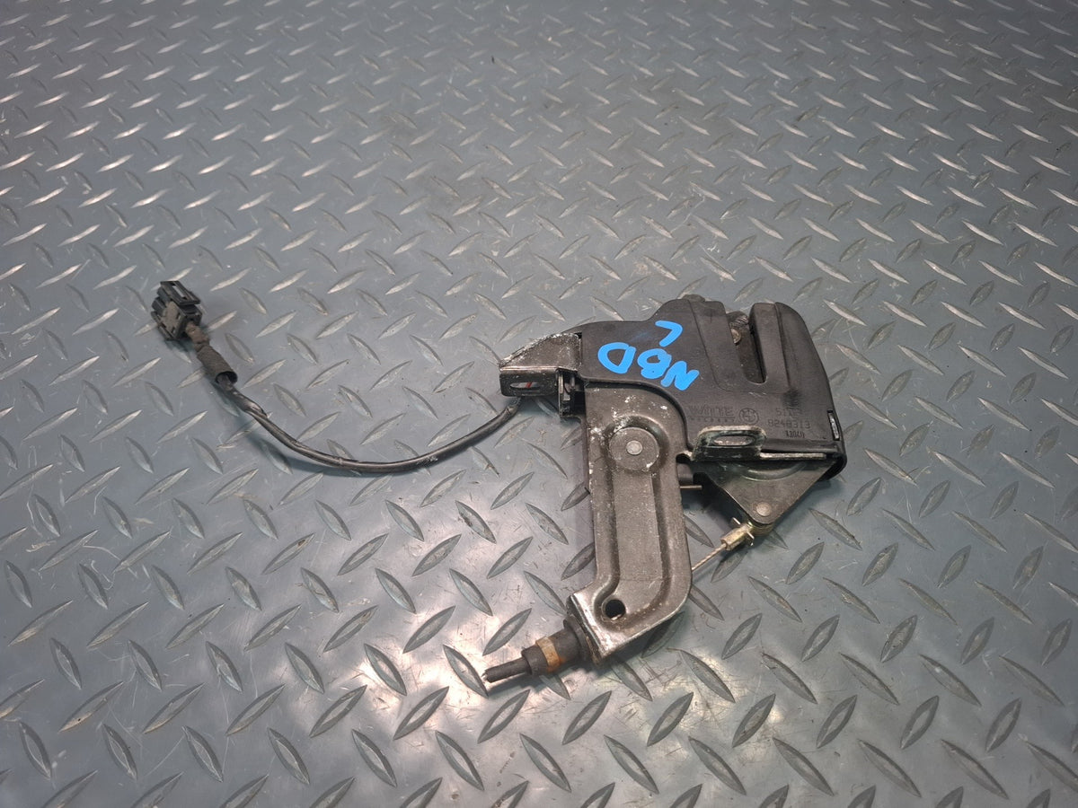01-06 BMW E46 330ci Convertible Set of 2 Rear Folding TOP Roof Lock Latch OEM