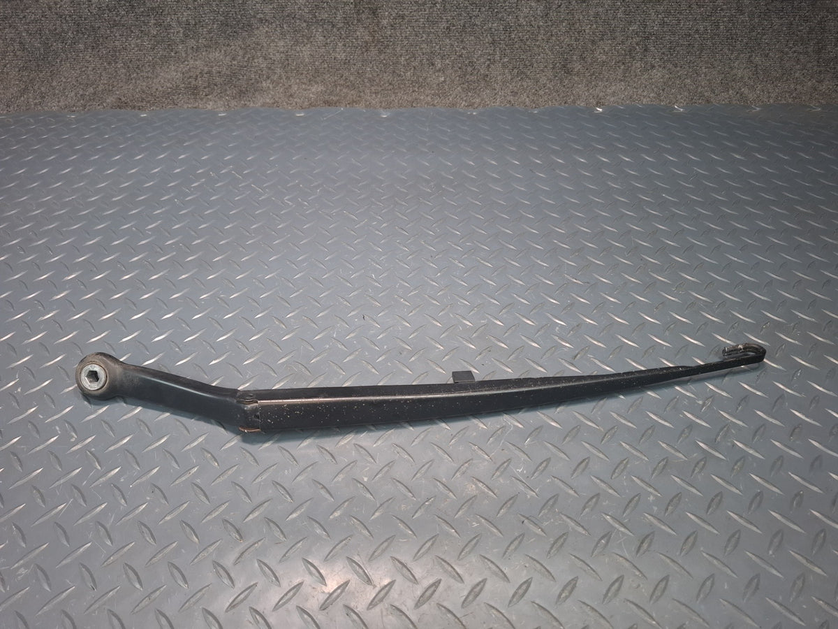 01-06 BMW E46 330Ci Set of 2 Front Left & Right Windshield Wiper Arm OEM