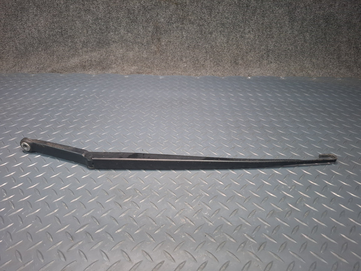 01-06 BMW E46 330Ci Set of 2 Front Left & Right Windshield Wiper Arm OEM