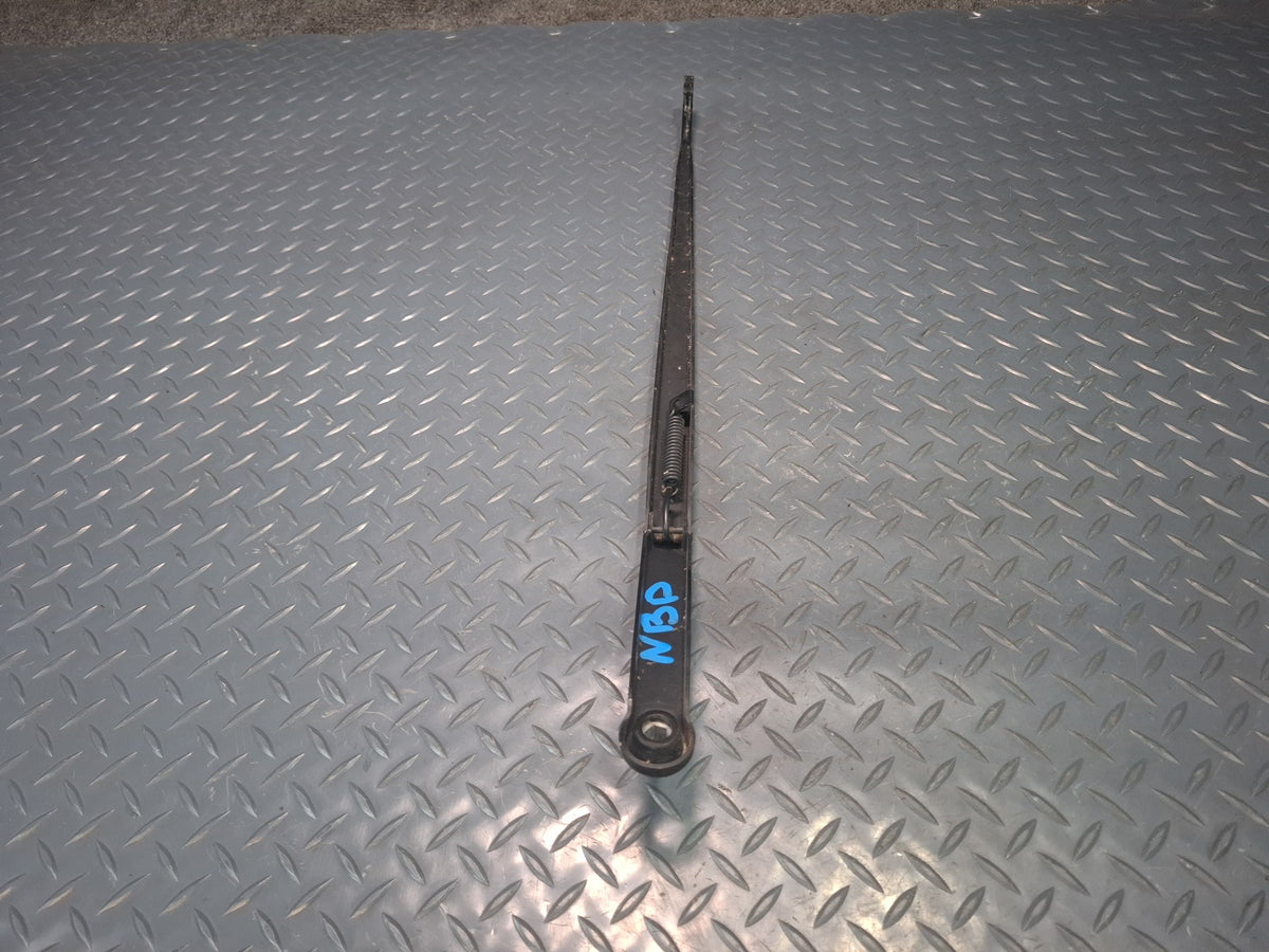 01-06 BMW E46 330Ci Set of 2 Front Left & Right Windshield Wiper Arm OEM