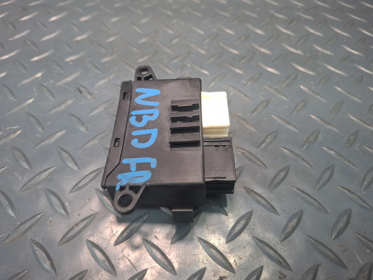 01-06 BMW E46 330Ci Coupe Convertible Front Left or Right Mirror Control Module