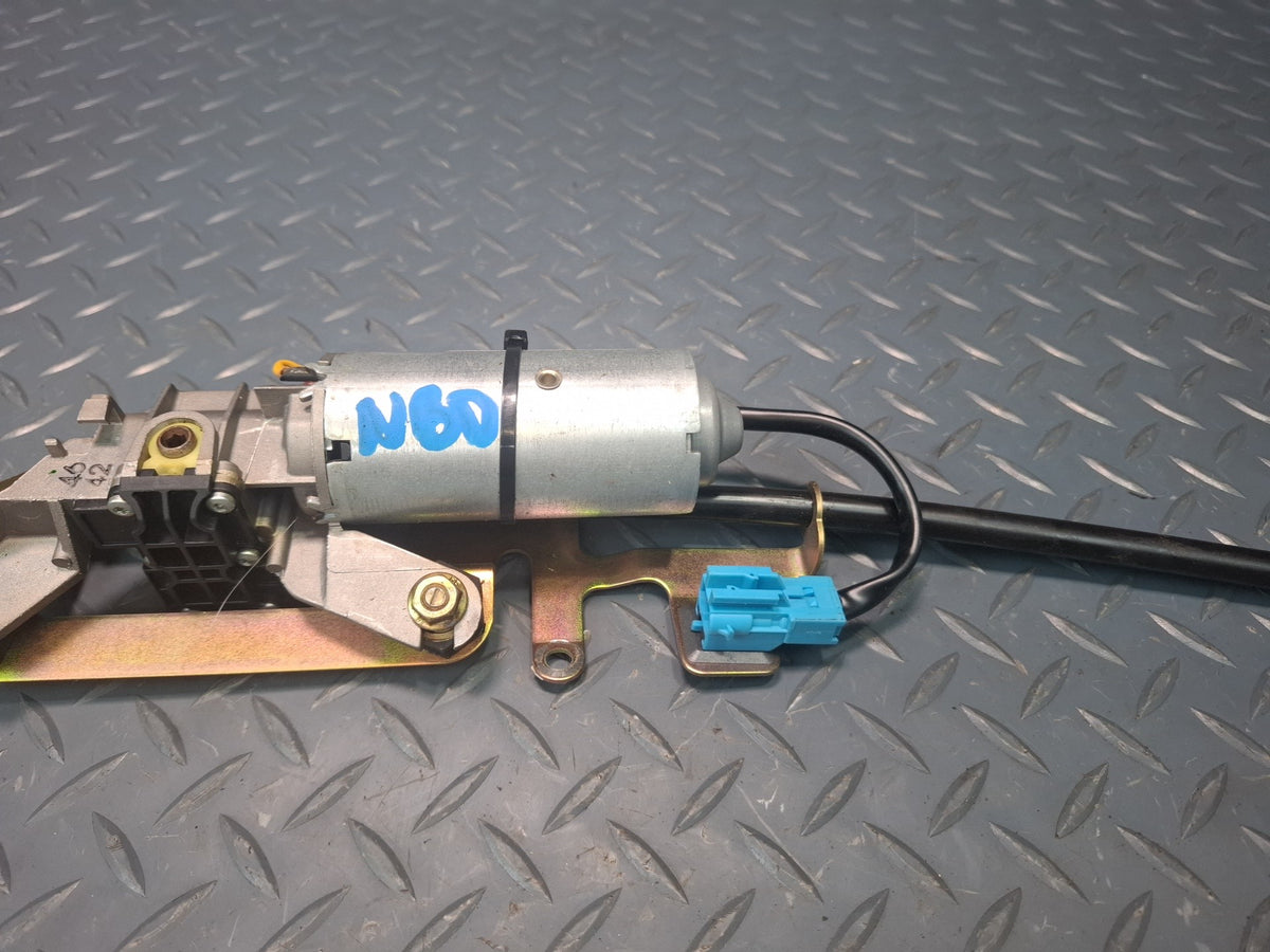 01-06 BMW E46 330CI Convertible TOP Roof Latch Lock Drive Motor w Links OEM