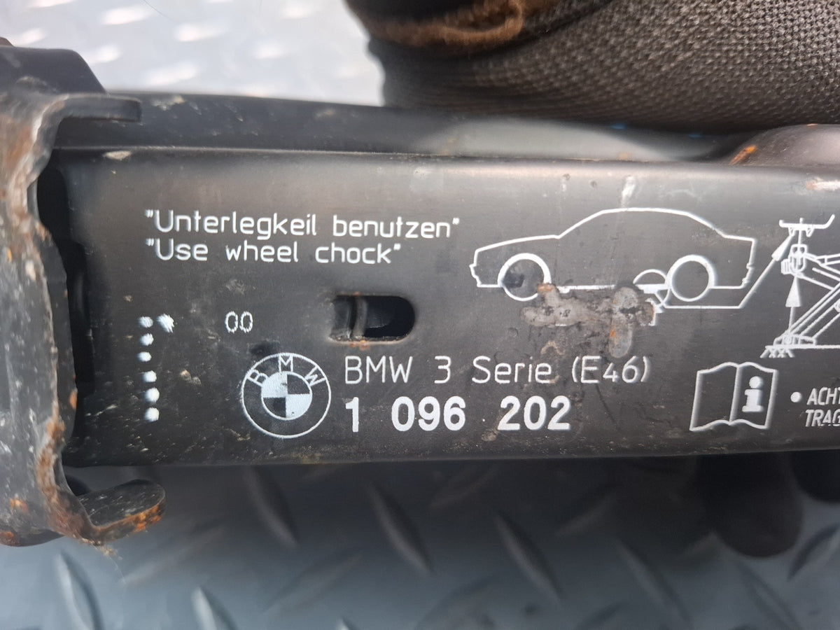 01-06 BMW E46 330ci Emergency Spare Tire Lift Jack Tool 1096202 OEM