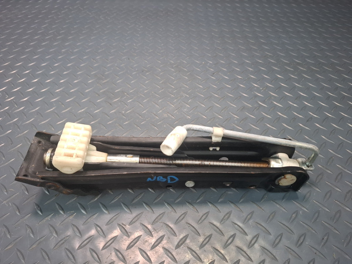 01-06 BMW E46 330ci Emergency Spare Tire Lift Jack Tool 1096202 OEM
