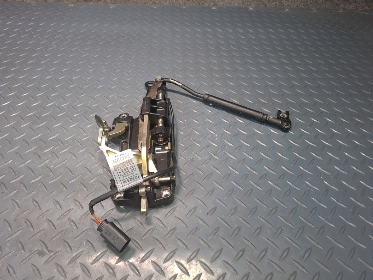01-06 BMW E46 330Ci Convertible Set of 2 Soft TOP Roof Lock Latch OEM