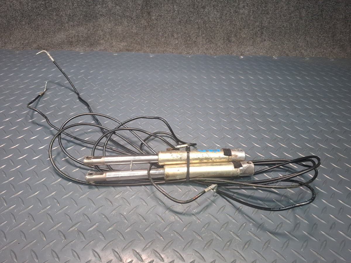 01-06 BMW E46 330Ci Convertible Set of 2 TOP Roof Hydraulic Cylinder OEM
