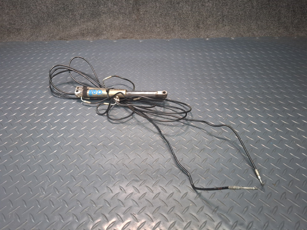 01-06 BMW E46 330Ci Convertible Set of 2 TOP Roof Hydraulic Cylinder OEM