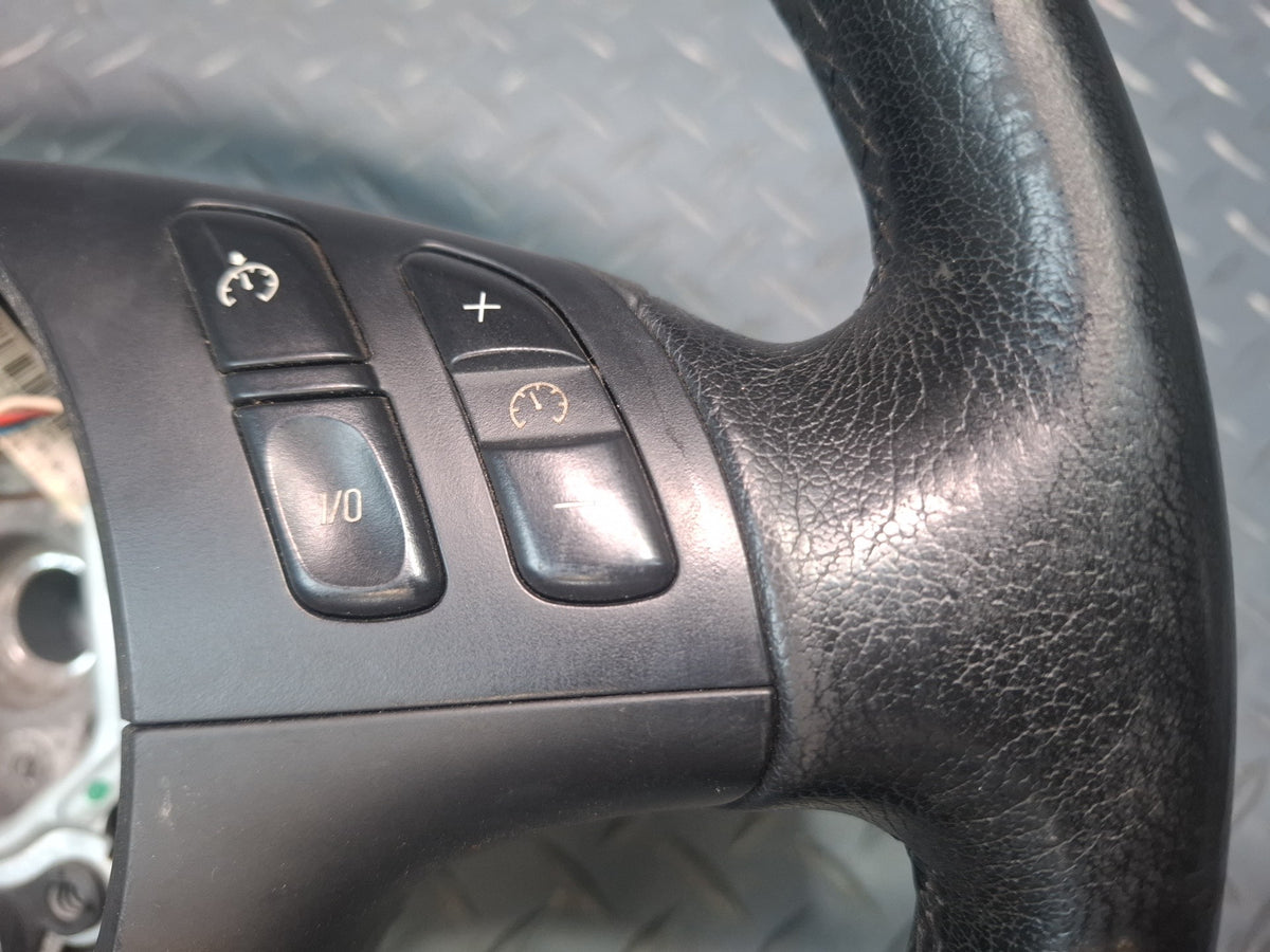 01-06 BMW E46 330Ci 3-SPOKE Leather Sport Steering Wheel w Controls OEM
