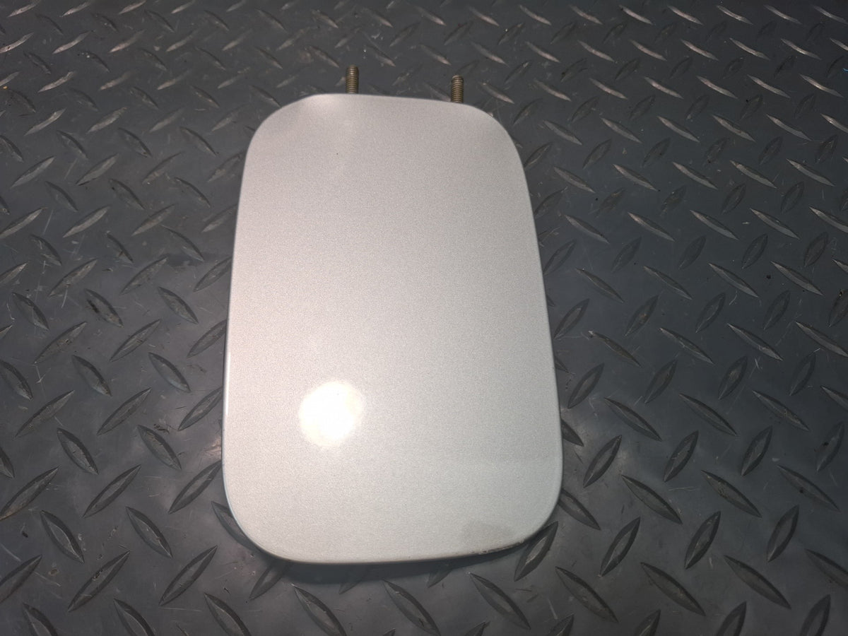 01-06 BMW E46 330ci Convertible Fuel Tank Filler Door Lid Cover Titan Silver OEM