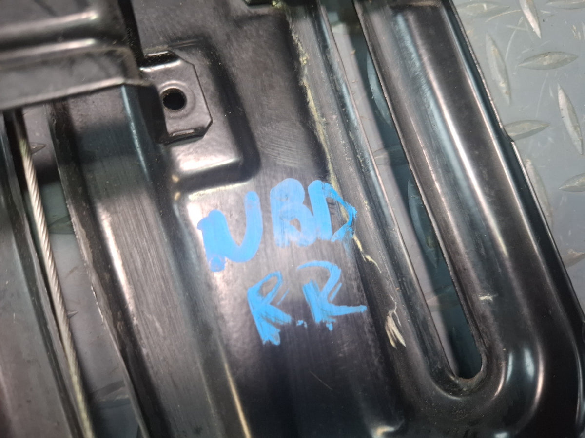 01-06 BMW E46 330CI Convertible Rear Right Quarter Window Regulator w Motor OEM
