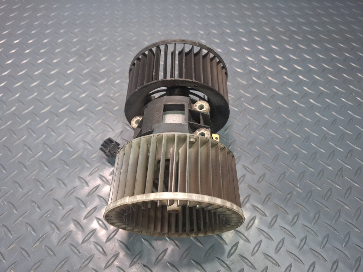 01-06 BMW E46 330CI A/C Heater Blower Motor Fan OEM