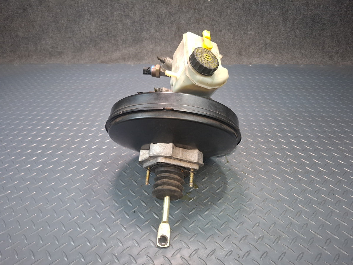 2001 BMW E46 330ci Brake Master Cylinder Booster Fluid Reservoir w DSC Pump OEM