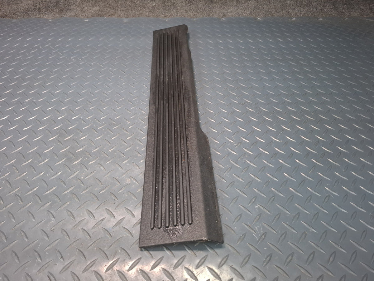 2003-2009 Hummer H2 Front Left & Right Door Scuff Sill Plate Trim Panel Set of 2