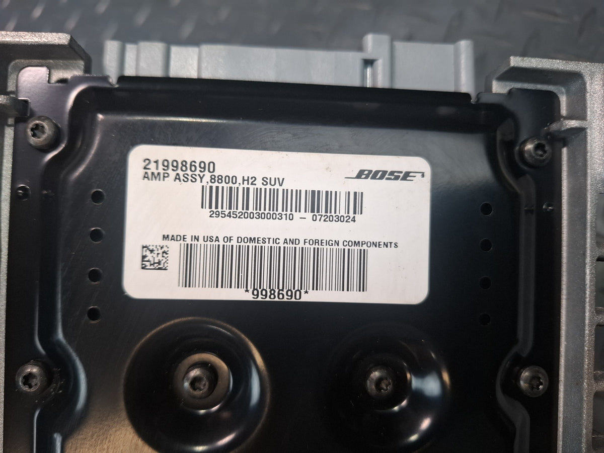2008-2009 Hummer H2 Bose Sound System Audio Stereo Amplifier 21998690