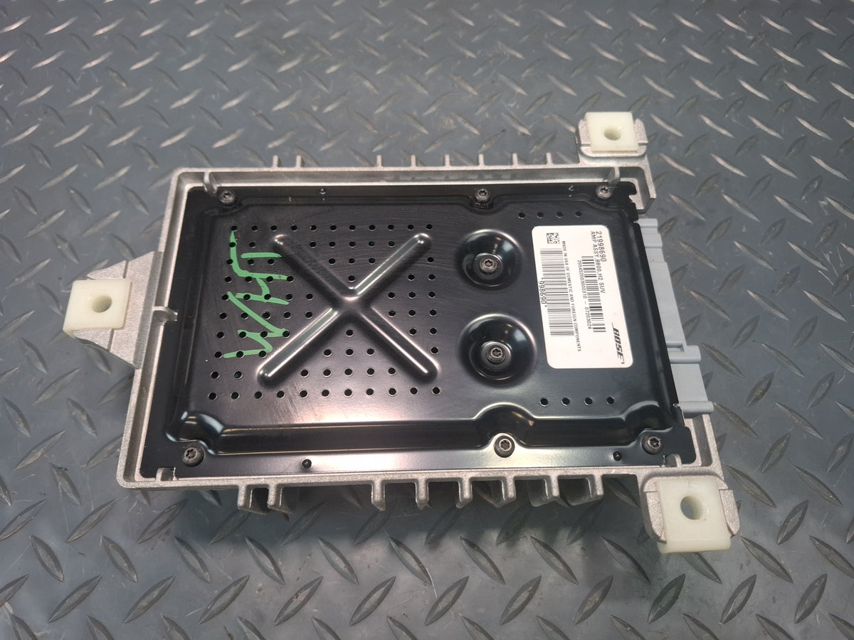 2008-2009 Hummer H2 Bose Sound System Audio Stereo Amplifier 21998690