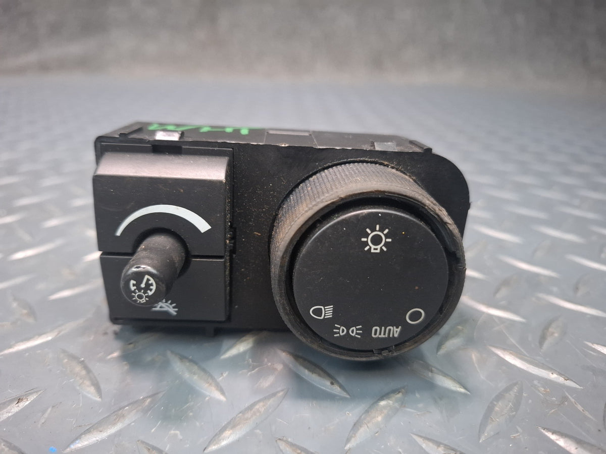 2008-2009 Hummer H2 Headlight Fog Light Lamp Dimmer Control Switch