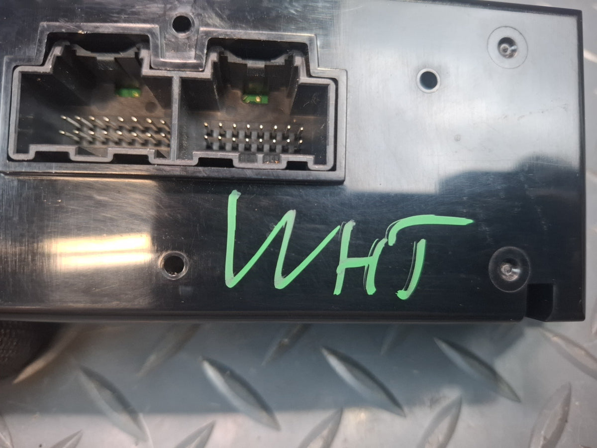 2008-2009 Hummer H2 Rear A/C Heater Climate Control Switch Damaged