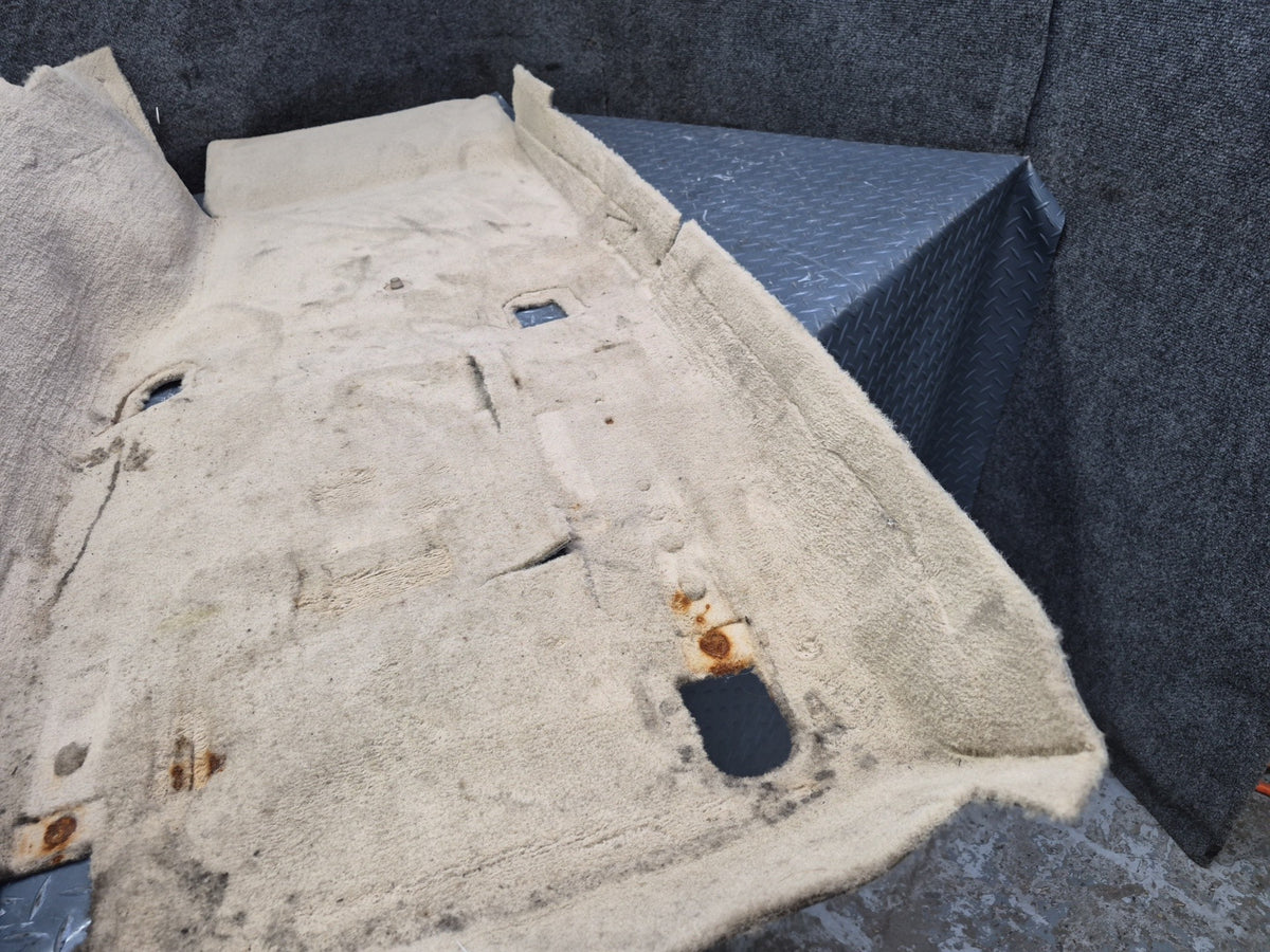 05-13 Chevrolet Corvette C6 Right Floor MAT Carpet Cover 15226743 Damaged