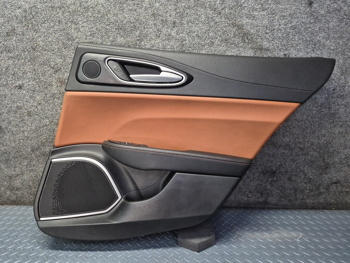17-22 Alfa Romeo Giulia Set of 2 Rear Left & Right Door Interior Trim Panel OEM