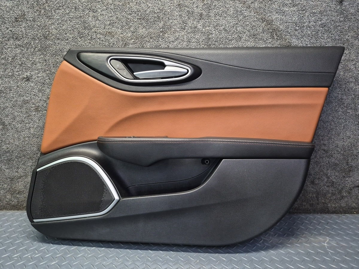 17-22 Alfa Romeo Giulia Set of 2 Front Left & Right Door Interior Trim Panel OEM