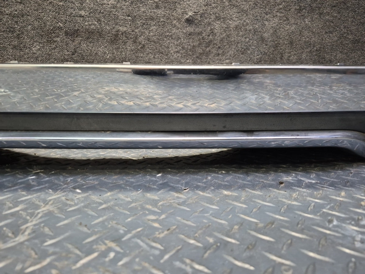 2012-2015 Mercedes W166 ML350 Bluetec Rear Bumper Lower Cover Panel Damaged