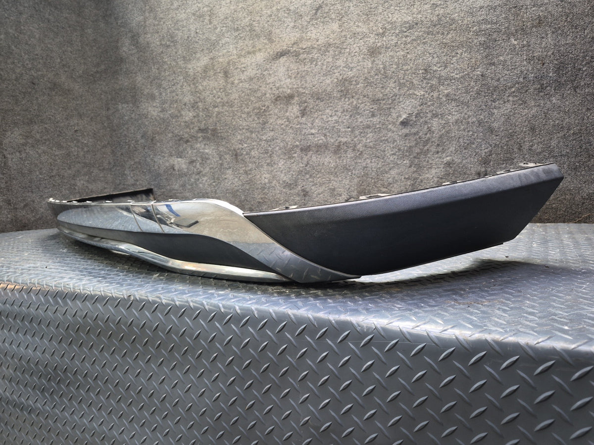 2012-2015 Mercedes W166 ML350 Bluetec Rear Bumper Lower Cover Panel Damaged
