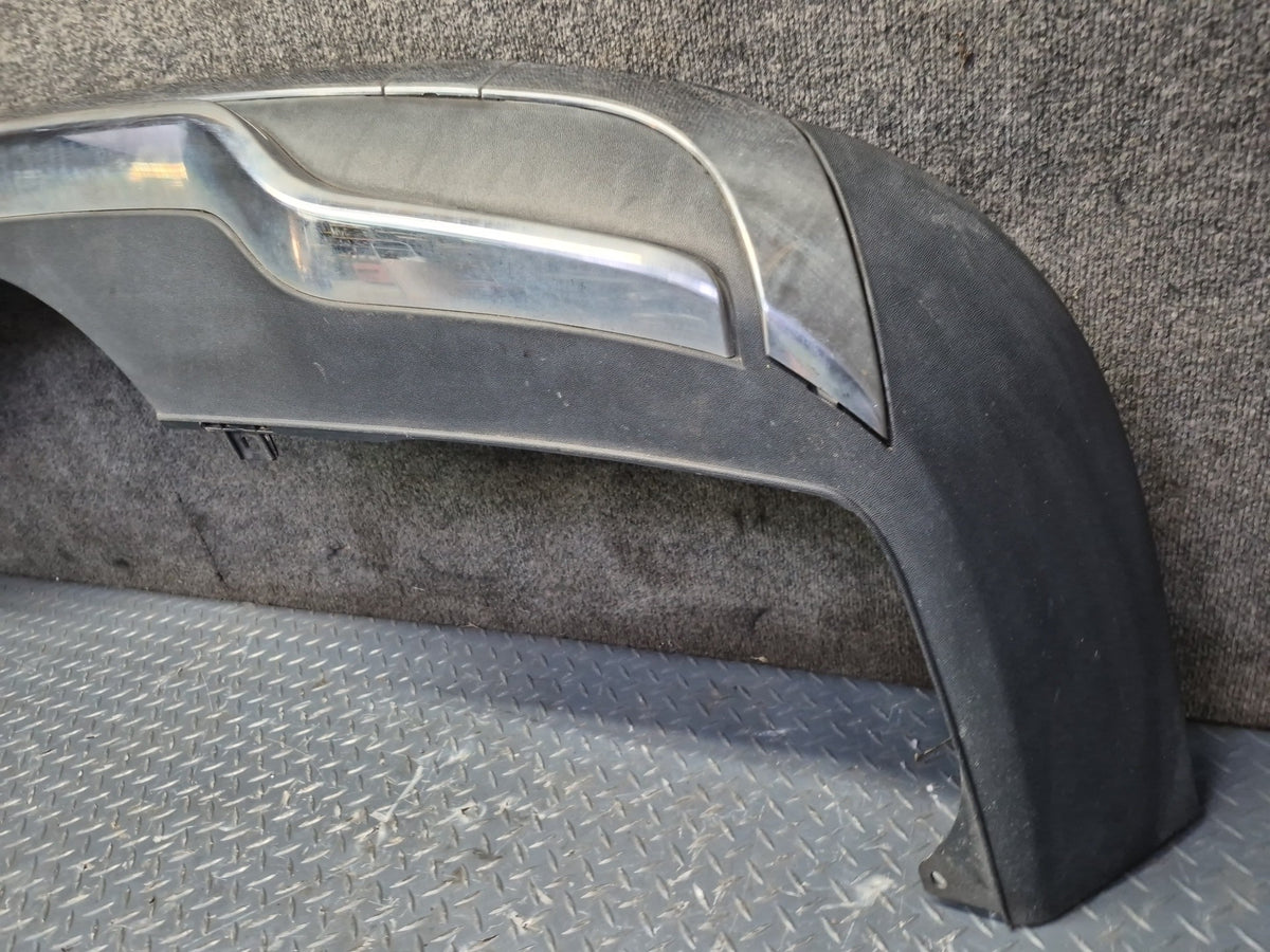 2012-2015 Mercedes W166 ML350 Bluetec Rear Bumper Lower Cover Panel Damaged