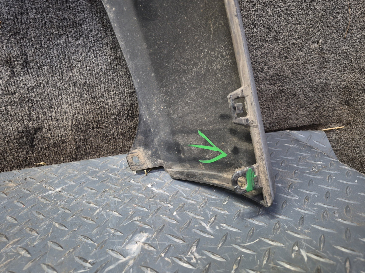 2012-2015 Mercedes W166 ML350 Bluetec Rear Bumper Lower Cover Panel Damaged