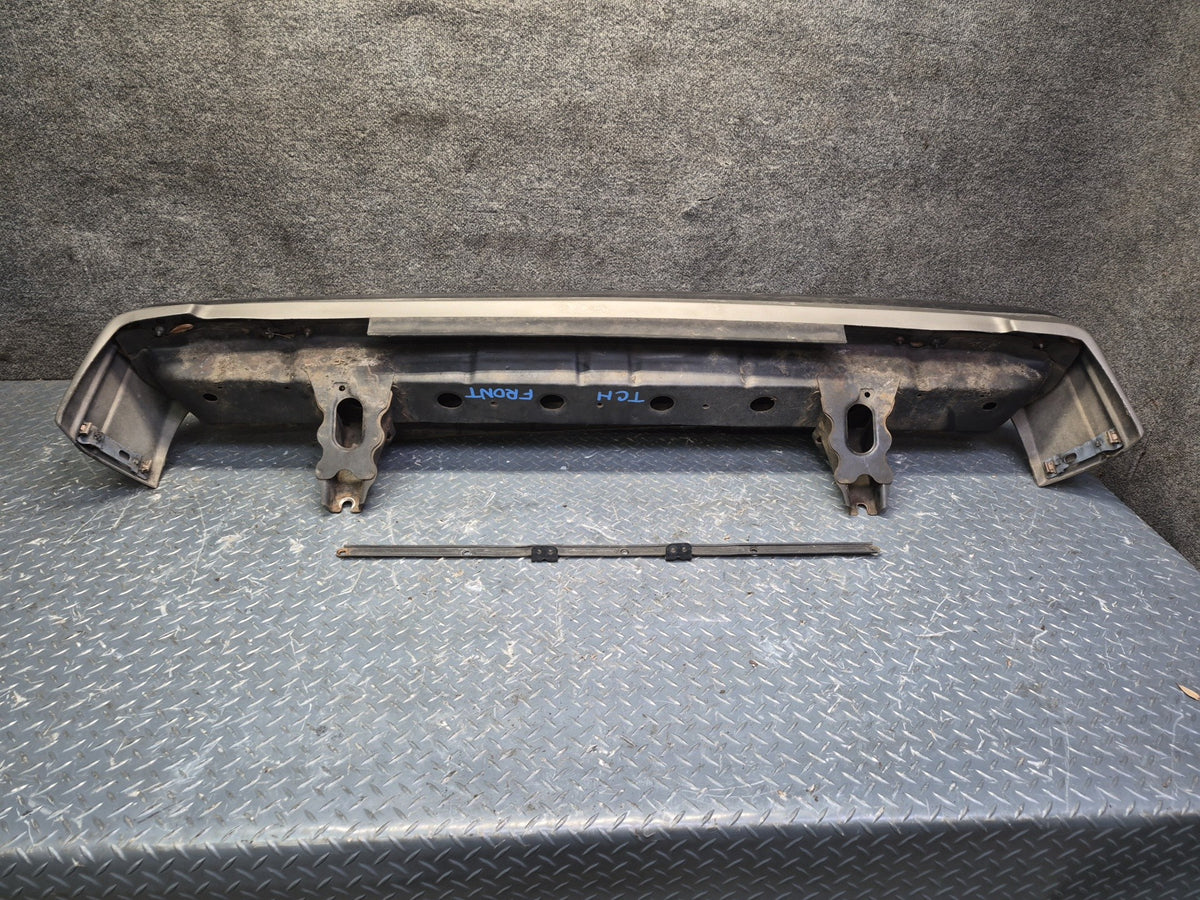 1983 Toyota Celica RA65 Front Bumper Cover w Reinforcement Bar Damaged