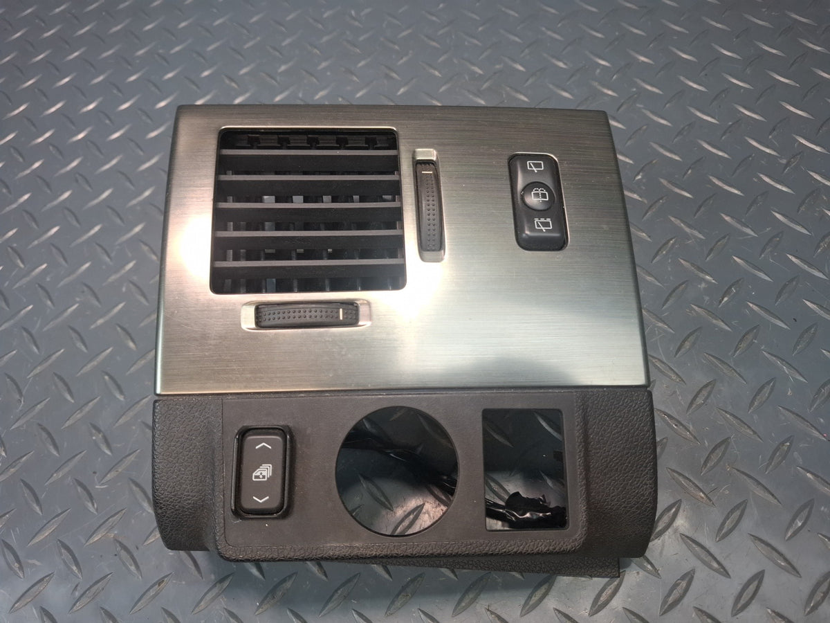 2008-2009 Hummer H2 Dash Front Left Side Trim Panel W/ A/C Air Vent