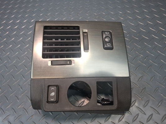 2008-2009 Hummer H2 Dash Front Left Side Trim Panel W/ A/C Air Vent