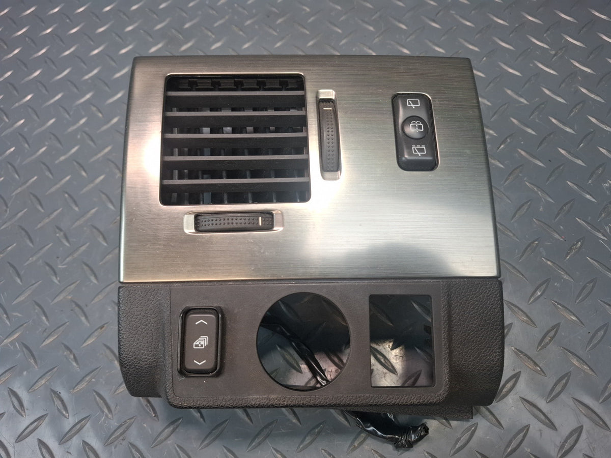 2008-2009 Hummer H2 Dash Front Left Side Trim Panel W/ A/C Air Vent