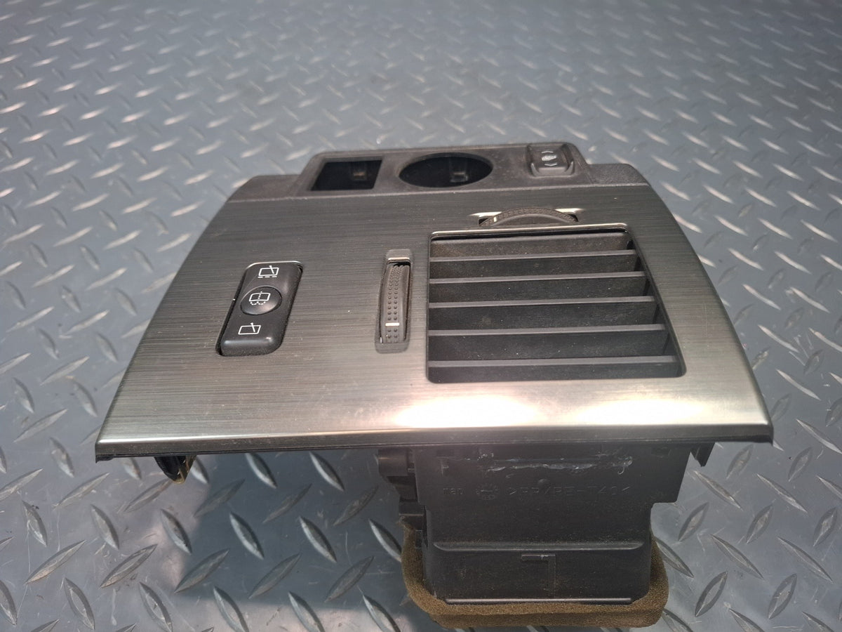 2008-2009 Hummer H2 Dash Front Left Side Trim Panel W/ A/C Air Vent