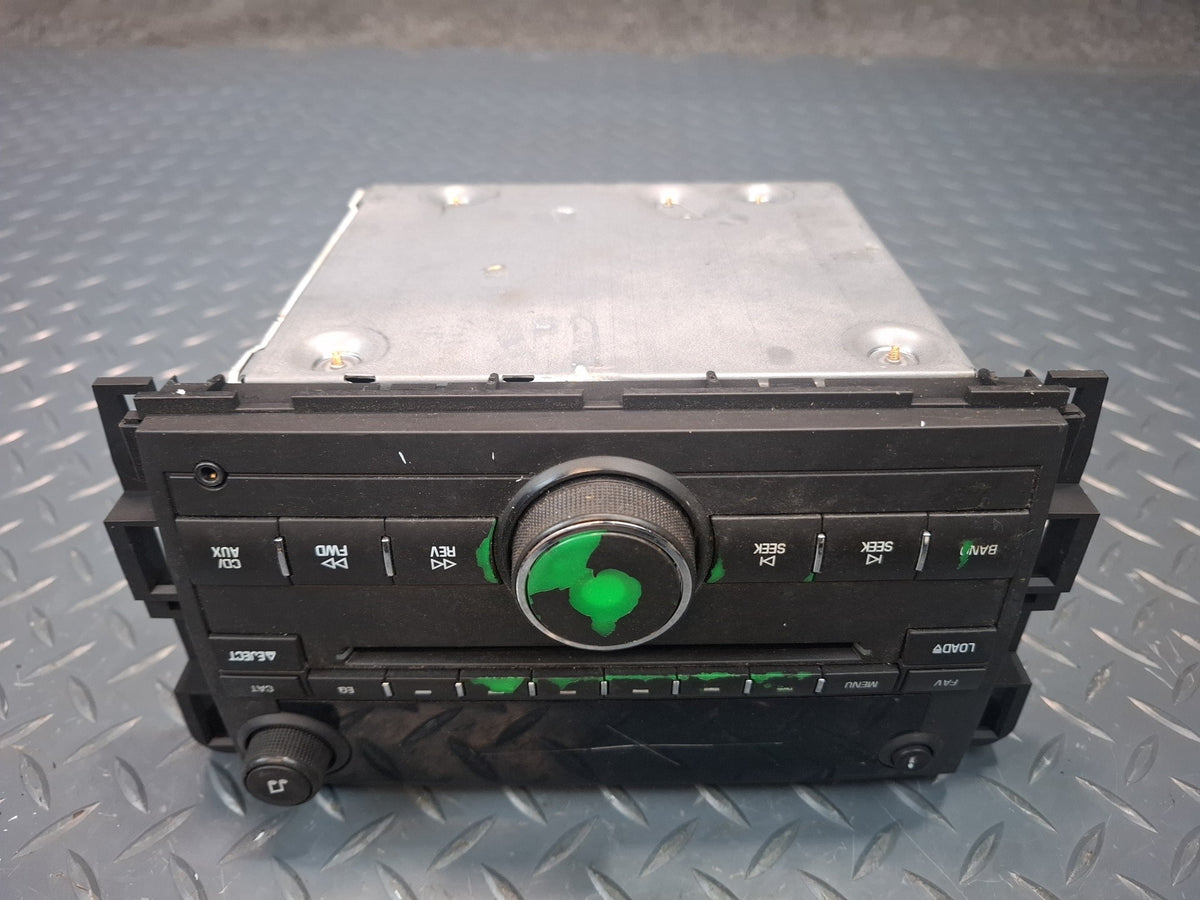 2008-2009 Hummer H2 Radio CD Player Receiver Head Unit 25799568 Damaged