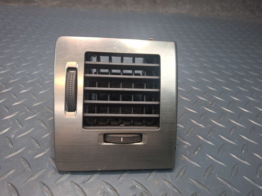 2008-2009 Hummer H2 Dash Front Right Side Trim Panel W/ A/C Air Vent