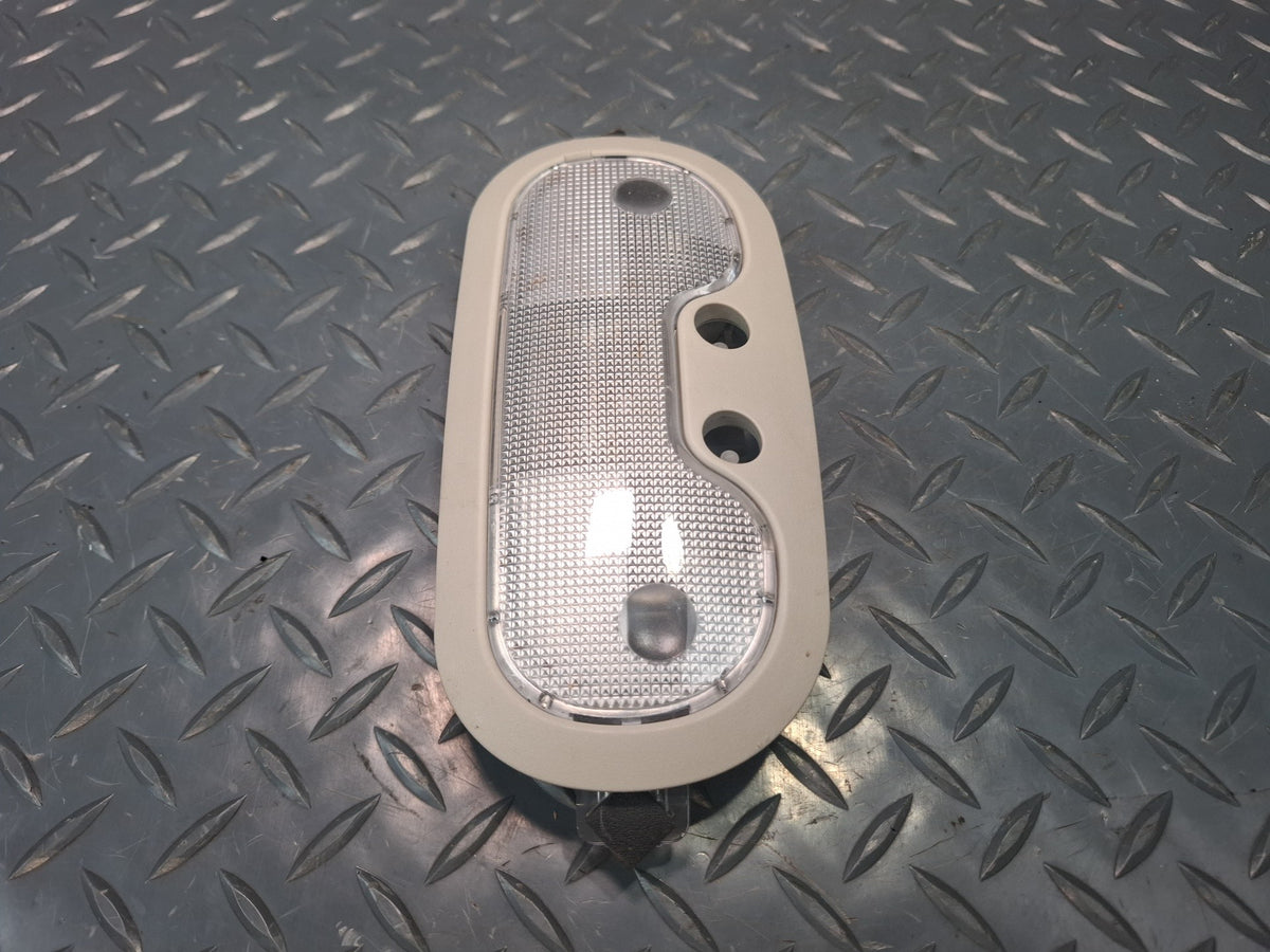 2008-2009 Hummer H2 Upper Roof Overhead Dome Reading Interior Light Lamp Damaged