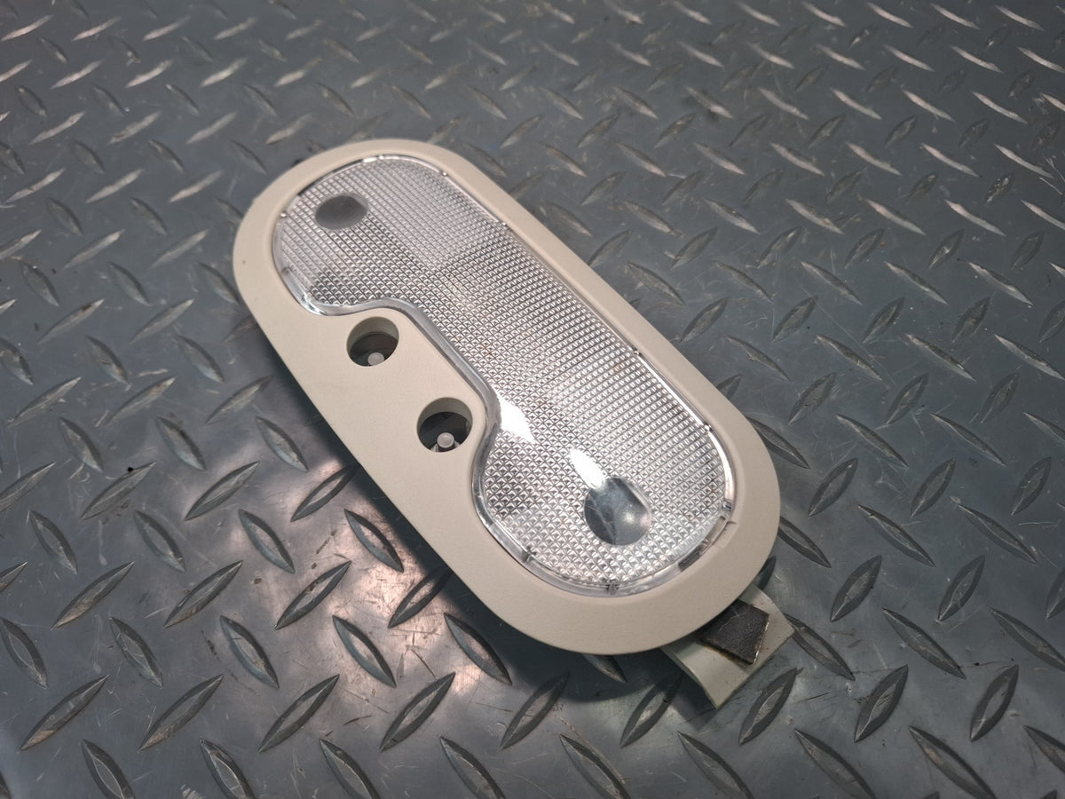 2008-2009 Hummer H2 Upper Roof Overhead Dome Reading Interior Light Lamp Damaged