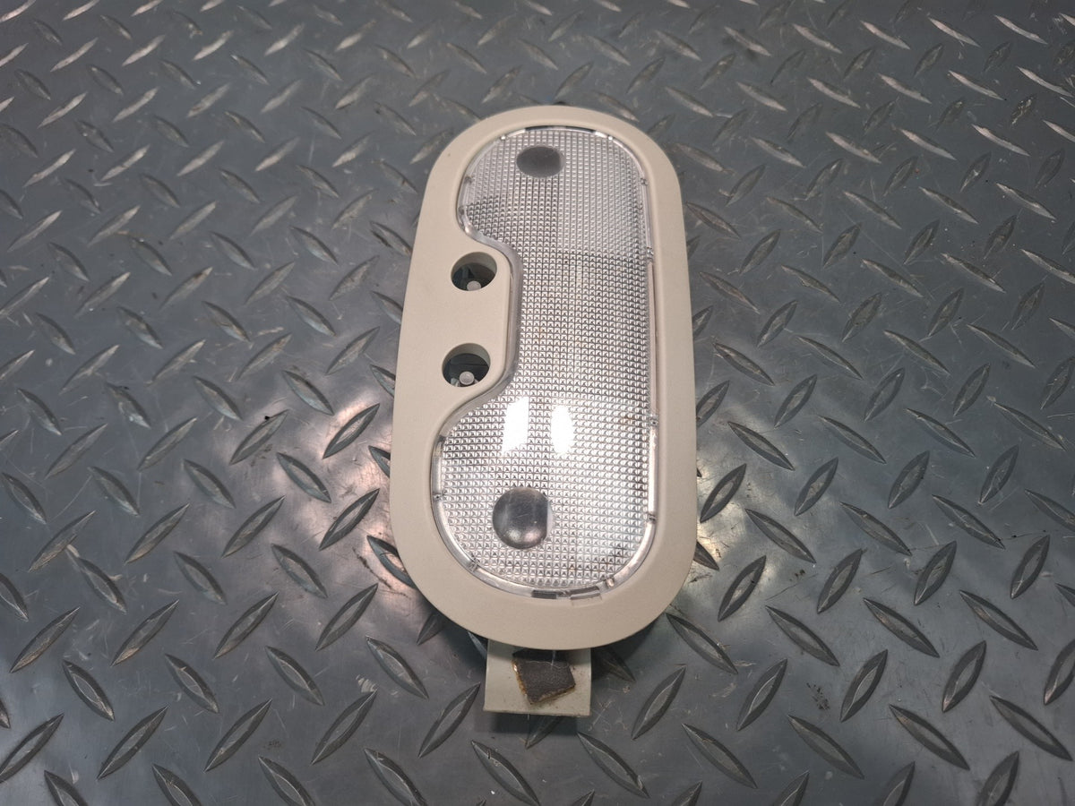 2008-2009 Hummer H2 Upper Roof Overhead Dome Reading Interior Light Lamp Damaged