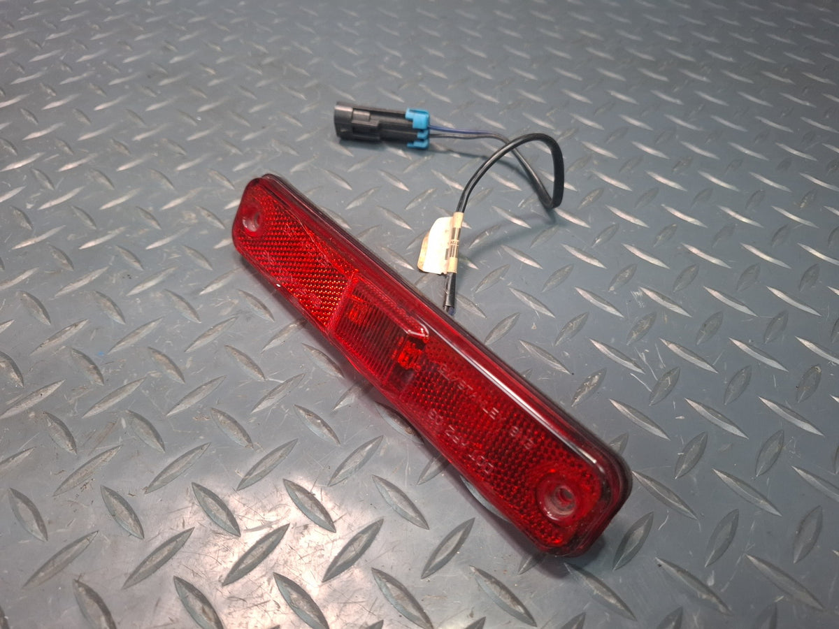 2003-2009 Hummer H2 Rear Left & Right Side Marker Light Lamp Set of 2