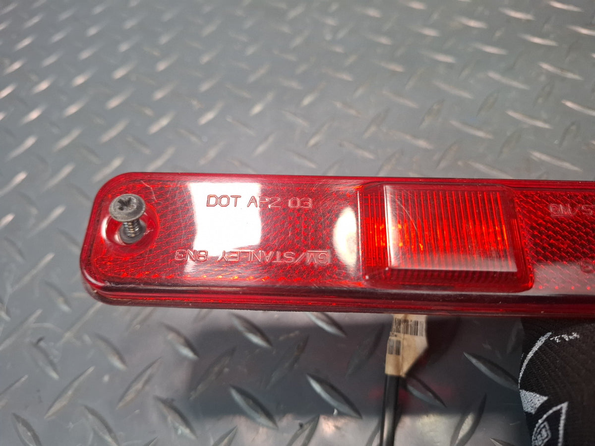 2003-2009 Hummer H2 Rear Left & Right Side Marker Light Lamp Set of 2