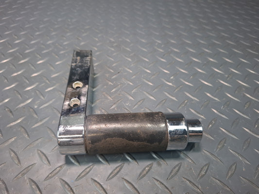 2008-2009 Hummer H2 A/T Automatic Transmission Shifter Shift Knob Handle Damaged