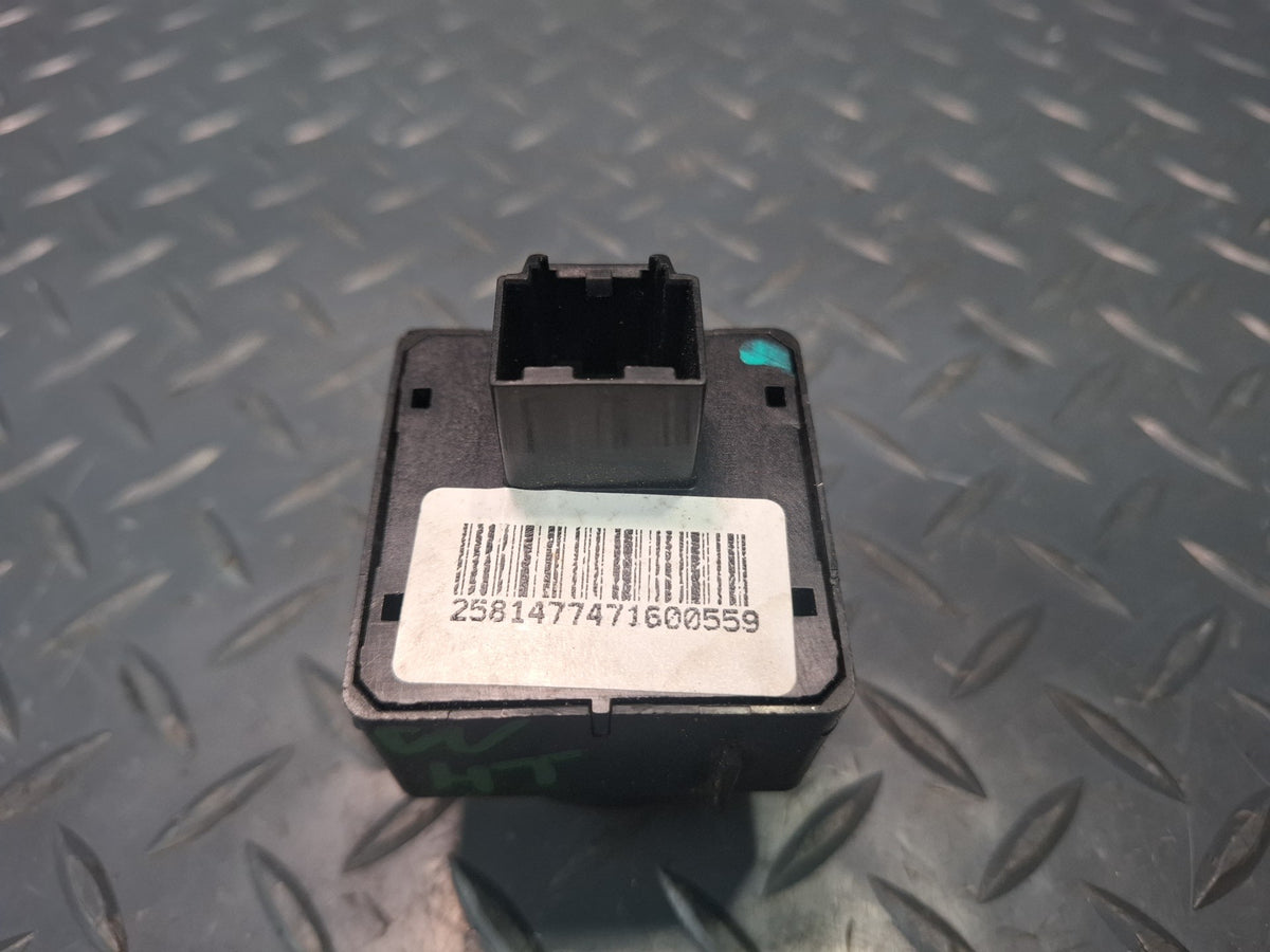 2008-2009 Hummer H2 hi Low Locking Rear Differential Button Switch Control
