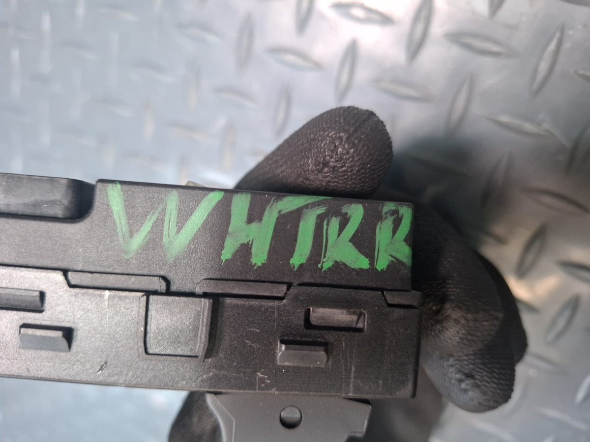 2008-2009 Hummer H2 Rear Right Side Door Power Window Mirror Switch 25841085
