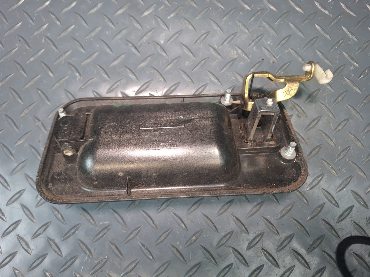 2003-2009 Hummer H2 Front Right Passenger Side Door Exterior Handle