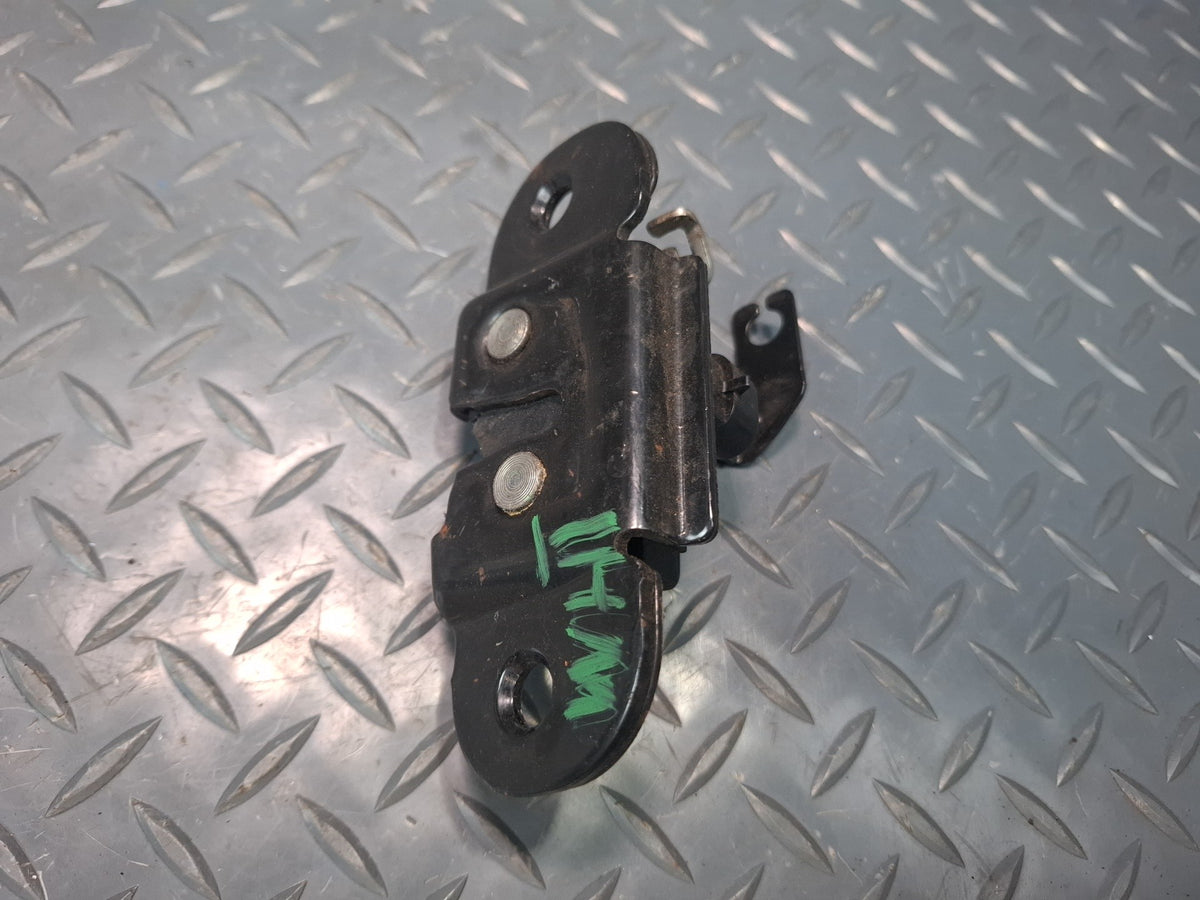 2003-2009 Hummer H2 Rear Trunk Lid Tailgate Liftgate Trunk Lock Latch Set of 2