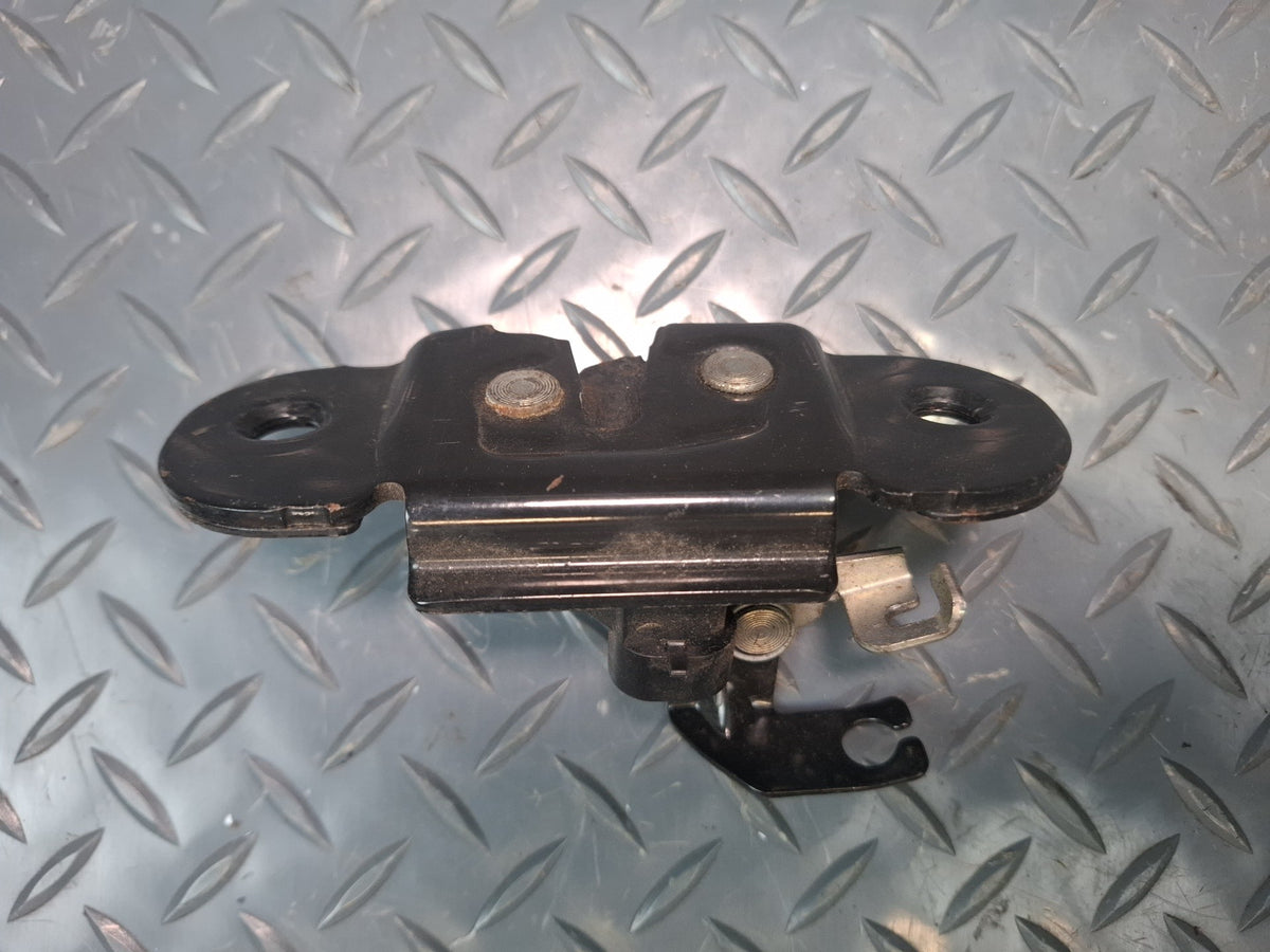 2003-2009 Hummer H2 Rear Trunk Lid Tailgate Liftgate Trunk Lock Latch Set of 2
