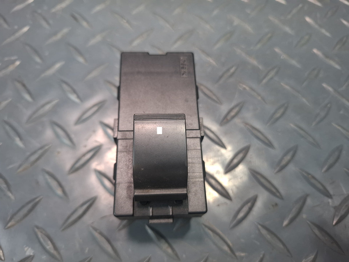 2008-2009 Hummer H2 Rear Left Side Door Power Window Mirror Switch 25841085
